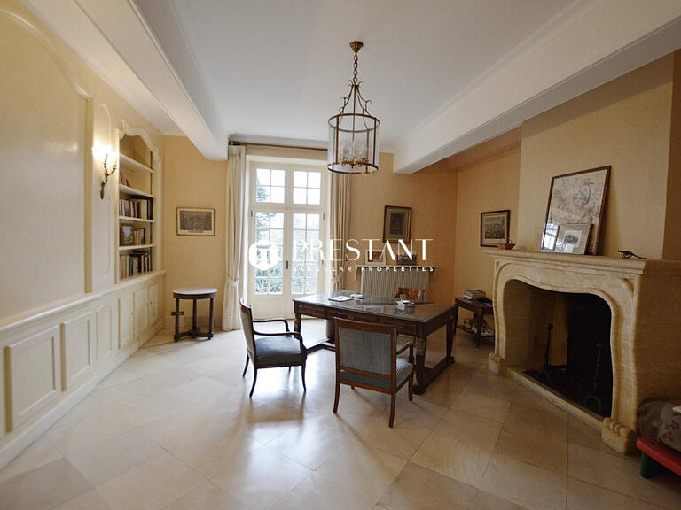 Manor Trémolat - 17 bedrooms - 904m²