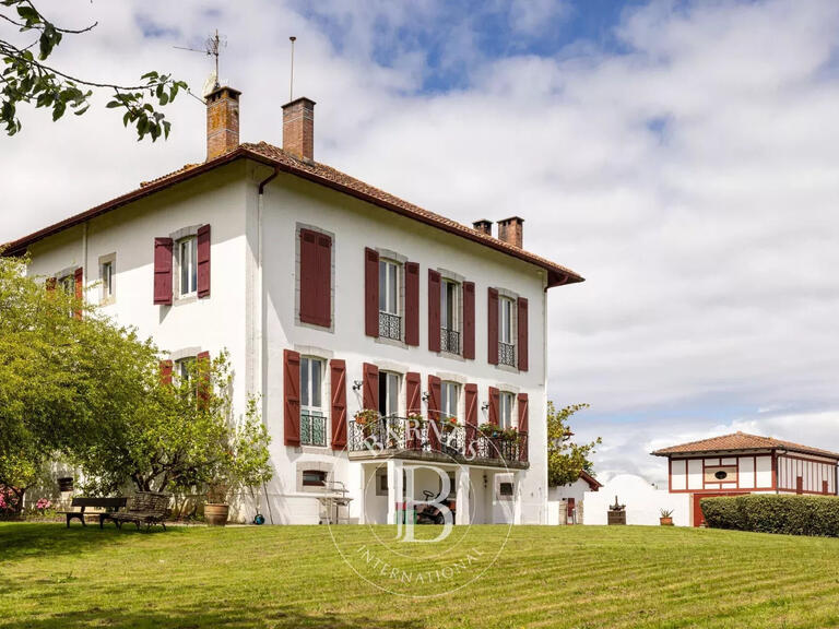 Maison Urrugne - 750m²