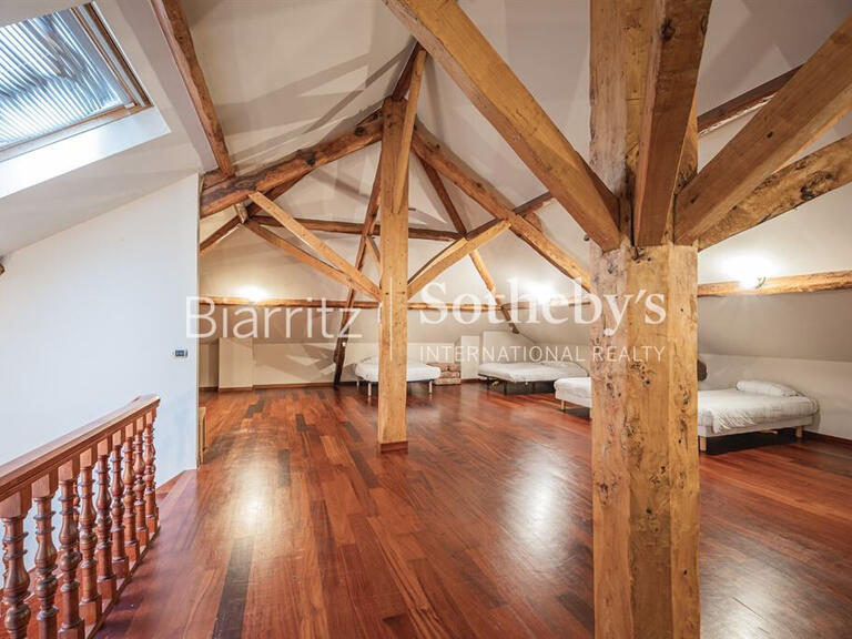 Propriété équestre Urrugne - 6 chambres - 750m²