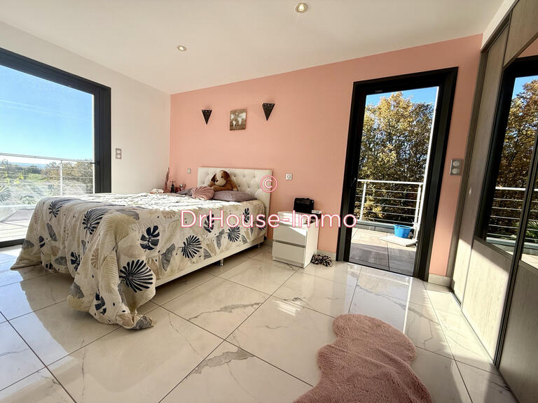 Villa Ussac - 4 bedrooms - 235m²