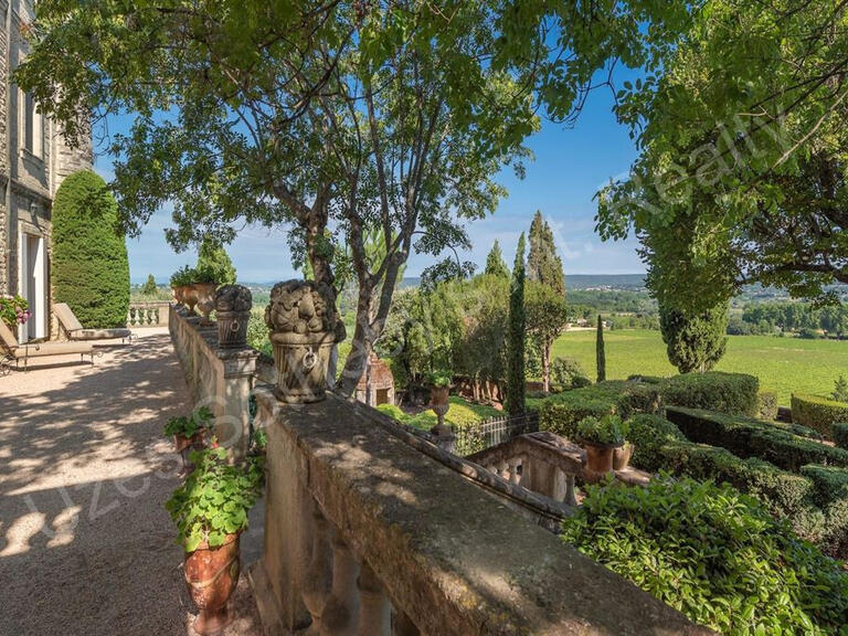 Castle Uzès - 6 bedrooms - 600m²