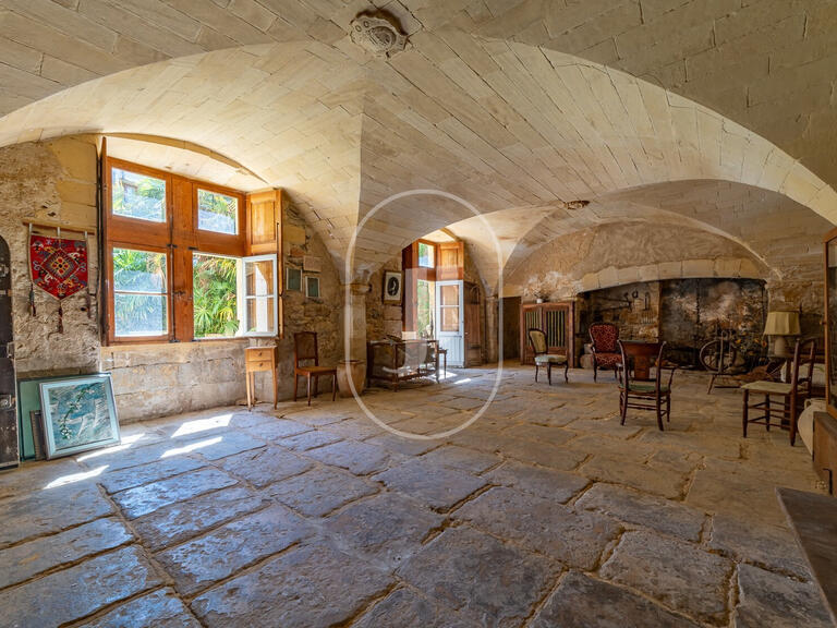 Sale Castle Uzès - 10 bedrooms