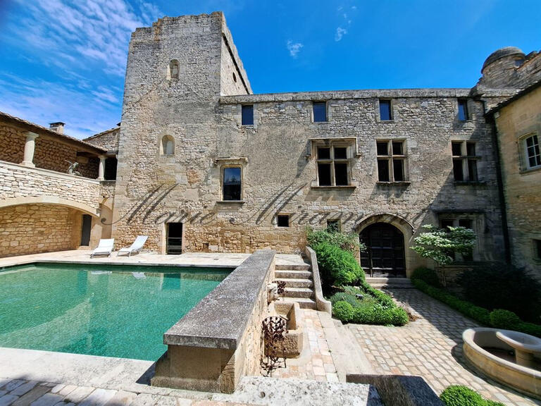 Castle Uzès - 7 bedrooms - 1500m²