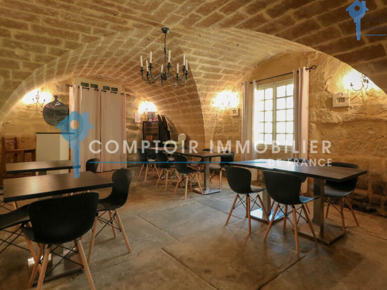 Maison Uzès - 9 chambres - 548m²