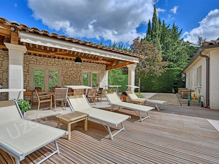 Maison Uzès - 3 chambres - 247m²