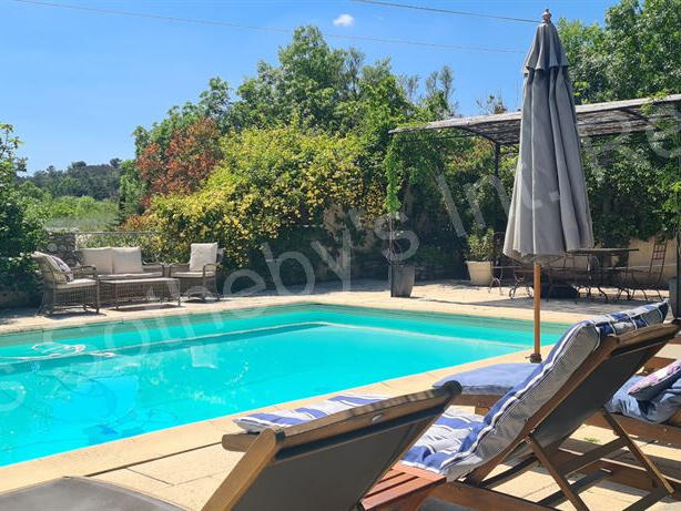 House Uzès - 7 bedrooms - 630m²