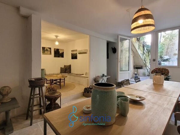 House Uzès - 3 bedrooms - 200m²