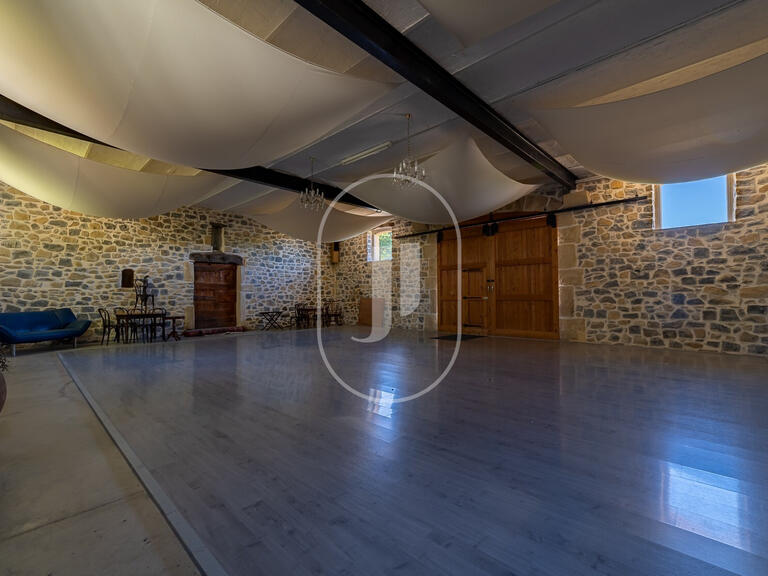 Propriété Uzès - 14 chambres - 490m²