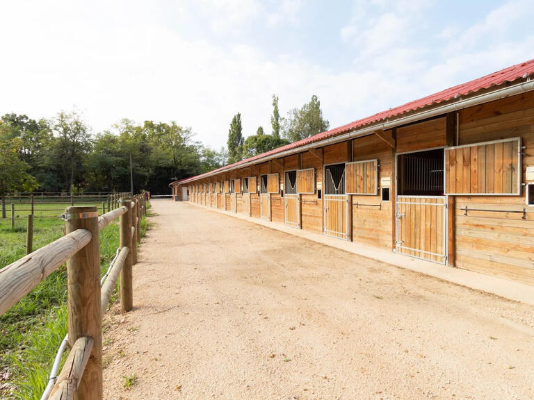 Propriété équestre Uzès - 10 chambres - 700m²