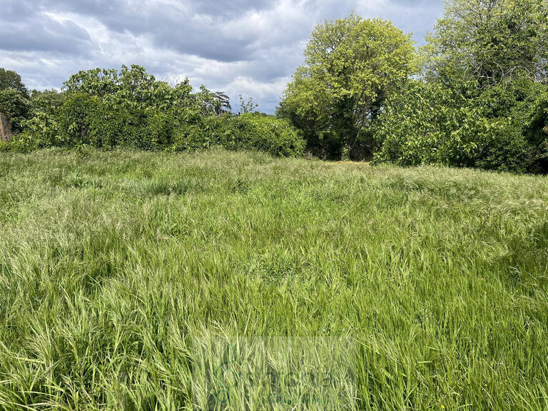 Land Uzès