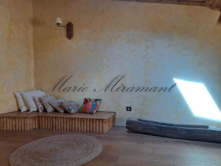 Mansion Vaison-la-Romaine - 7 bedrooms - 460m²