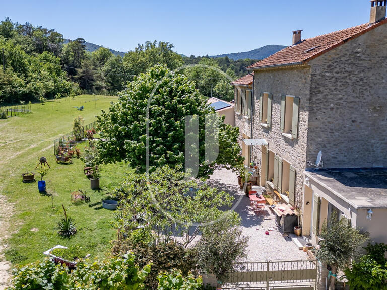 Propriété Vaison-la-Romaine - 5 chambres - 180m²