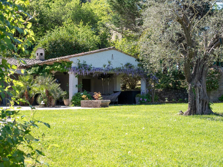 House Valbonne - 5 bedrooms - 19807m²