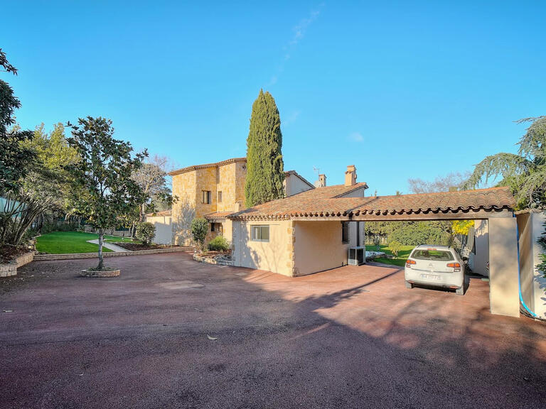 Maison Valbonne - 4 chambres - 182m²