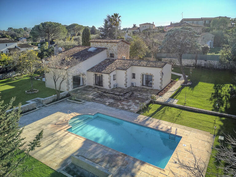 Maison Valbonne - 4 chambres - 182m²