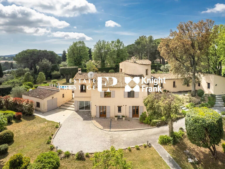 Villa Valbonne - 3 bedrooms - 357m²