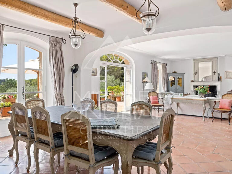 Villa Valbonne - 6 bedrooms - 400m²