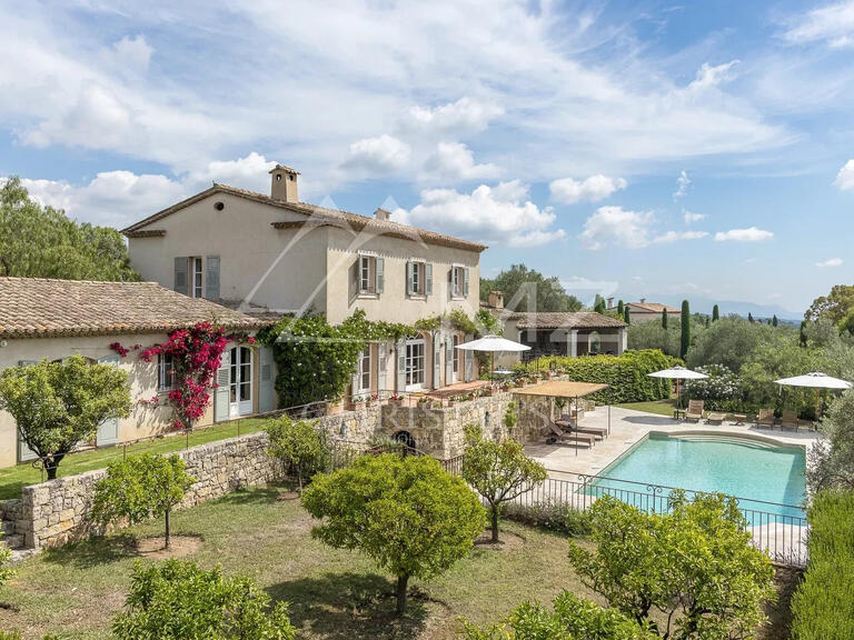 Villa Valbonne - 6 bedrooms - 400m²