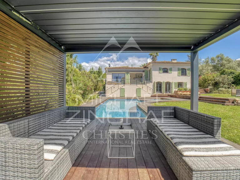 Villa Valbonne - 5 bedrooms - 221m²