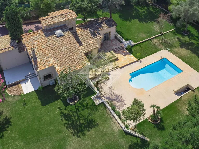 Villa Valbonne - 5 bedrooms - 181m²