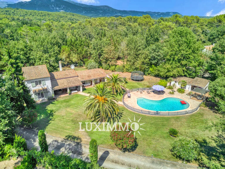 Villa Valbonne - 5 bedrooms - 230m²