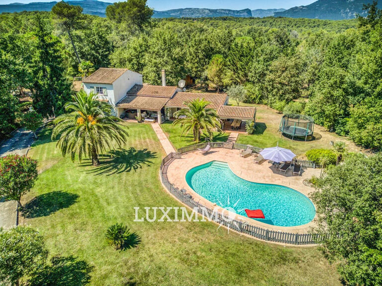 Villa Valbonne - 5 bedrooms - 230m²