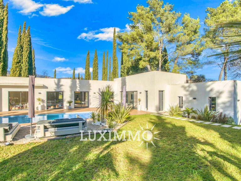 Villa Valbonne - 4 bedrooms - 170m²