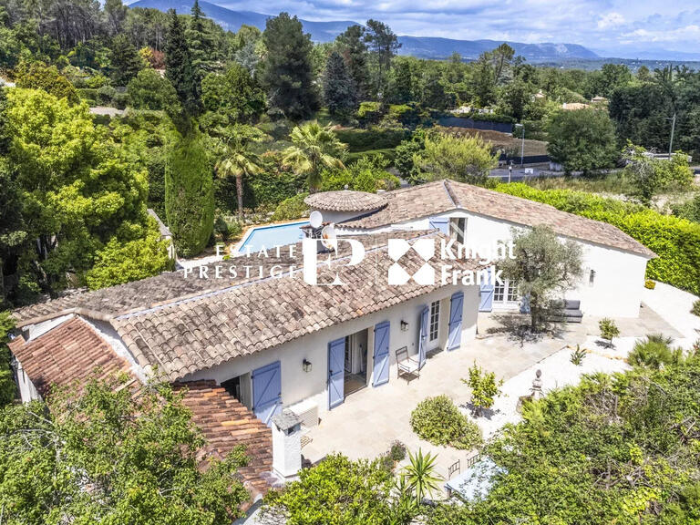 Villa Valbonne - 5 bedrooms - 194m²