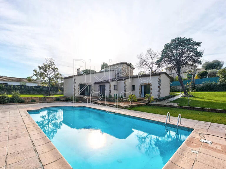 Villa Valbonne - 5 bedrooms - 185m²