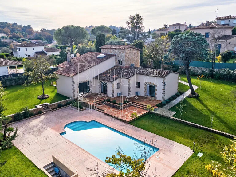 Villa Valbonne - 5 chambres - 185m²