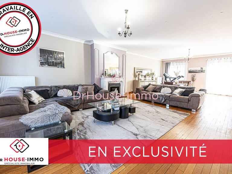 Villa Valenciennes - 5 chambres - 309m²