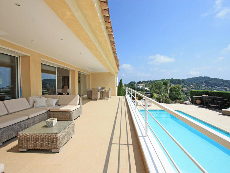 Maison Vallauris - 5 chambres - 233m²