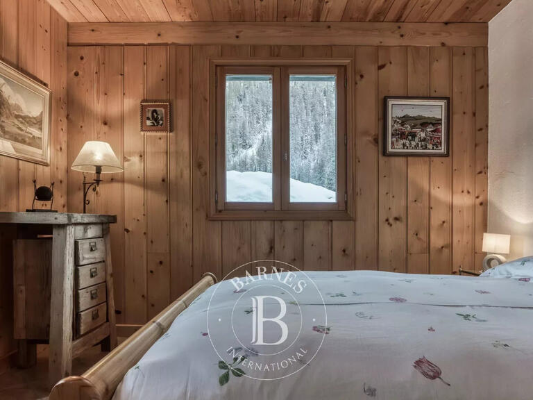 Chalet Vallorcine - 4 bedrooms - 211m²