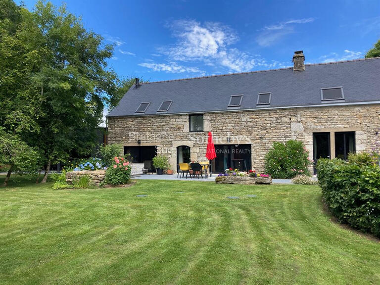 House Vannes - 7 bedrooms - 256m²