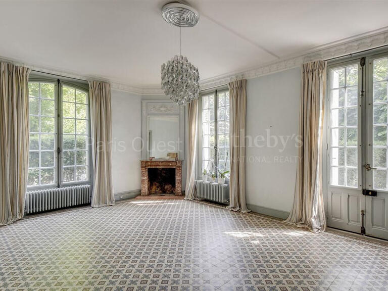 Maison Vaux-sur-Seine - 6 chambres - 502m²