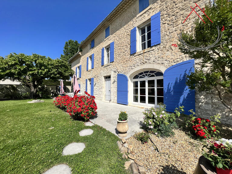 House Velleron - 7 bedrooms - 343m²