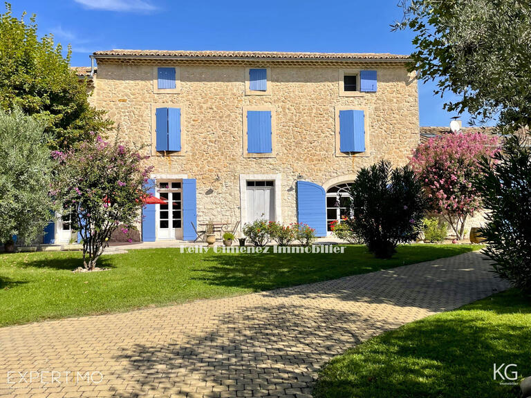 Maison Velleron - 7 chambres - 348m²