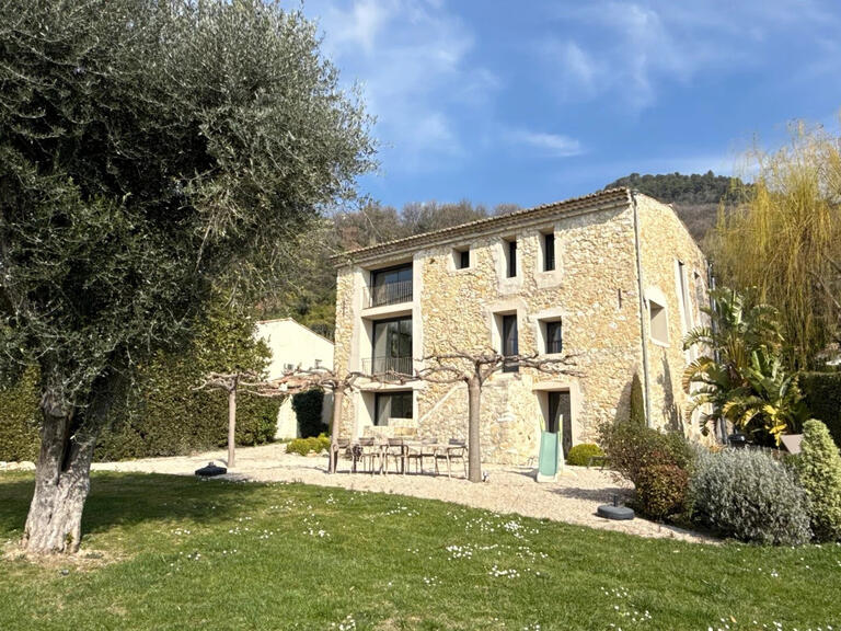 Maison Vence - 4 chambres - 228m²