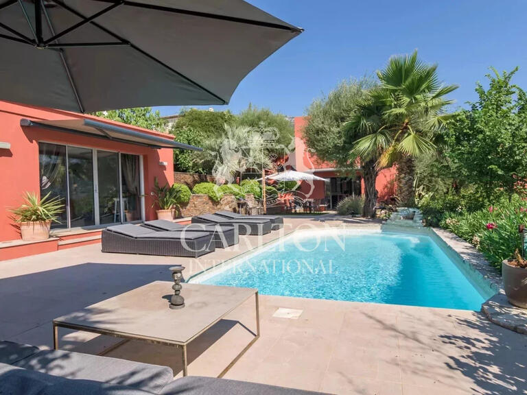 Villa Vence - 5 bedrooms - 301m²