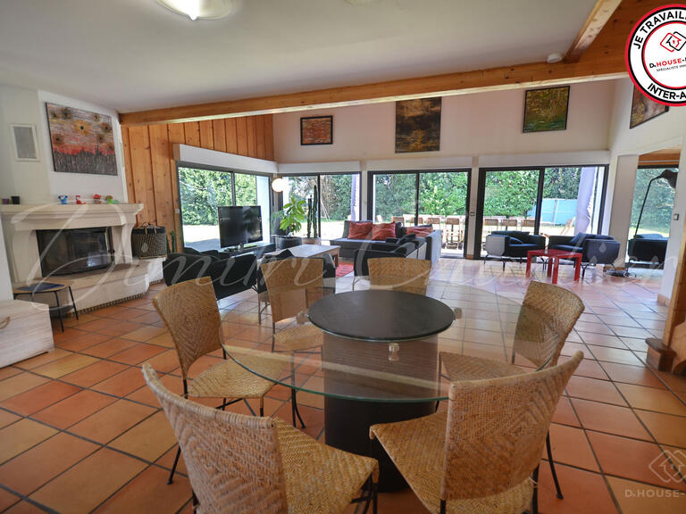 Villa Vensac - 7 chambres - 318m²