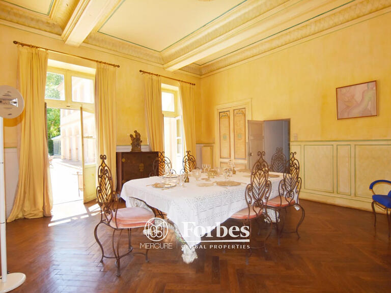 Château Verdun-sur-Garonne - 10 chambres - 989m²