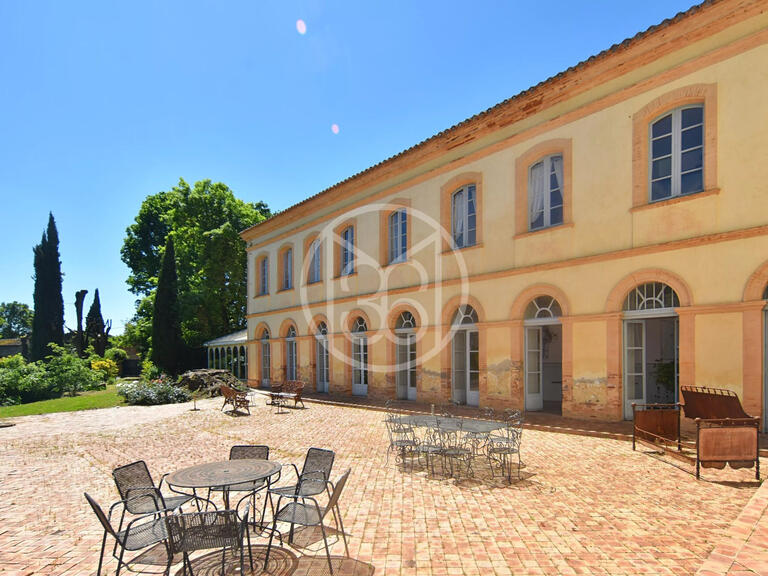 Château Verdun-sur-Garonne - 10 chambres - 989m²