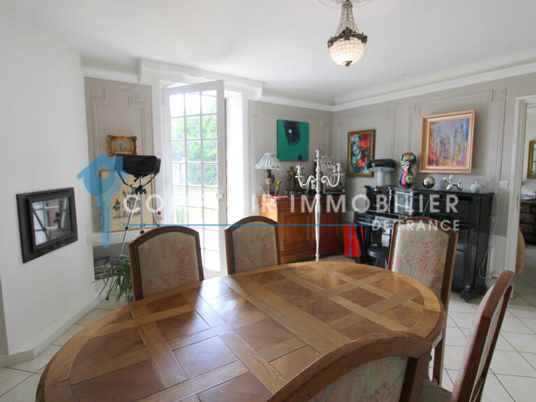 Maison Vernon - 5 chambres - 225m²