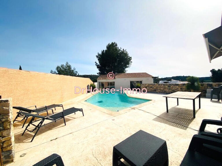 Villa Vers-Pont-du-Gard - 5 chambres - 172m²