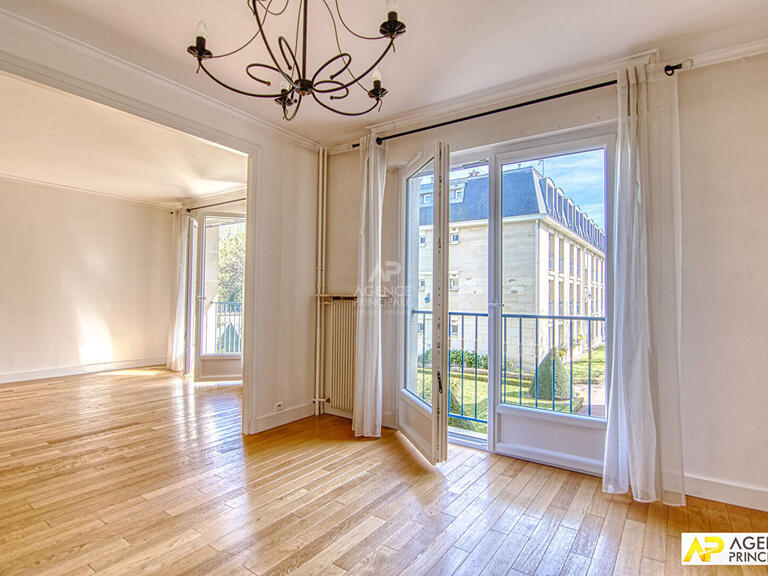 Vente Appartement Versailles - 5 chambres