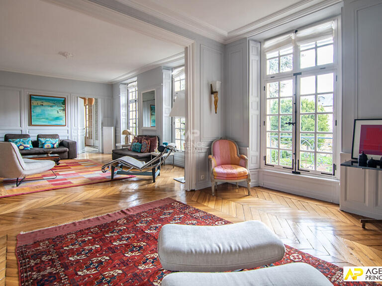 Appartement Versailles - 5 chambres - 252m²