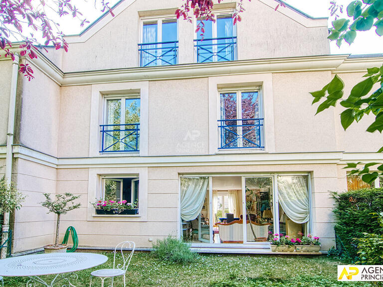 Appartement Versailles - 5 chambres - 137m²