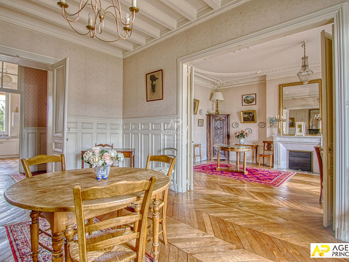 Apartment Versailles