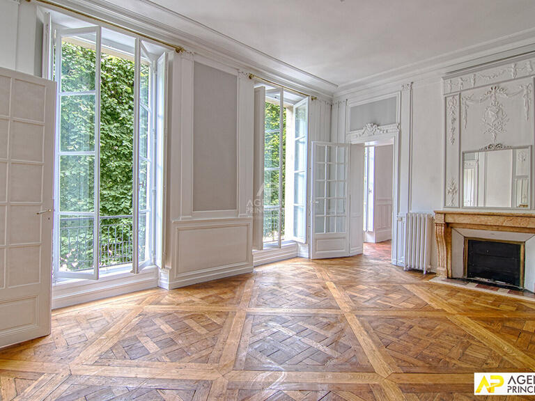 Appartement Versailles - 2 chambres - 109m²