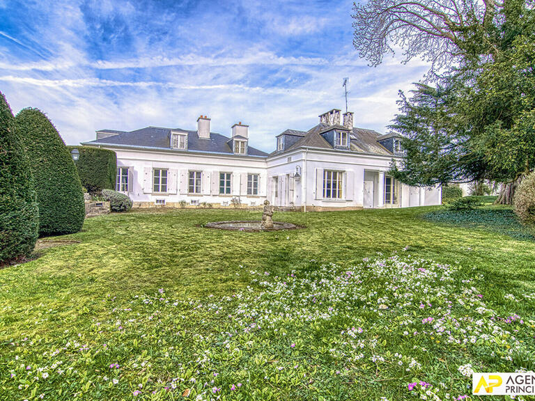 House Versailles - 7 bedrooms - 467m²